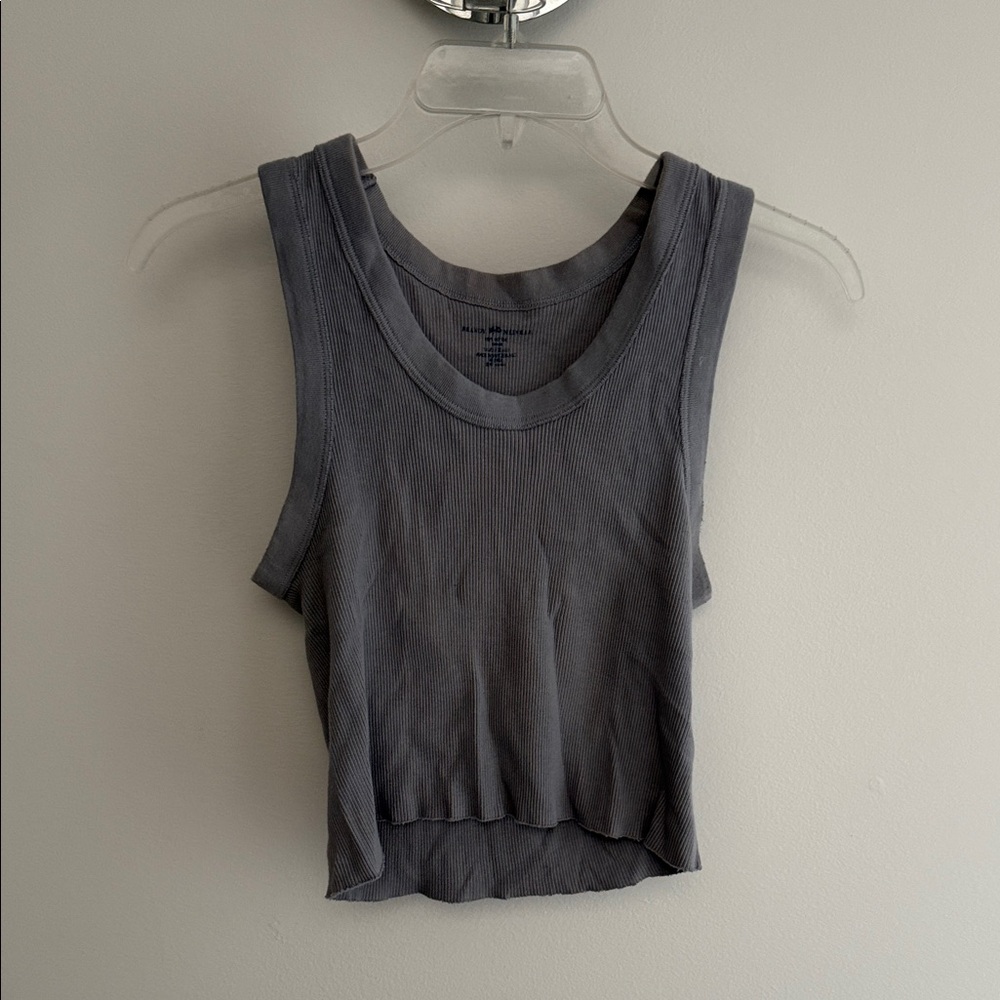 Brandy Melville Sleeveless Women's Top